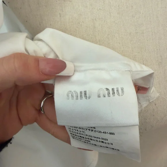 Miu Miu White Dress Shirt with Red Logo - Picture 3 of 5